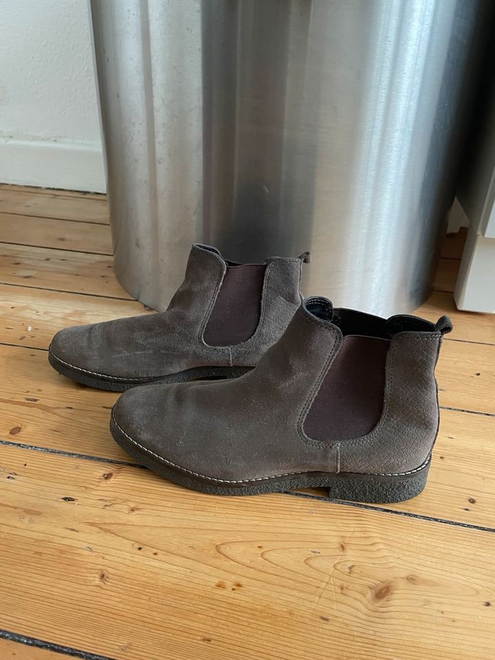 Chelsea boots Wildleder Sansibar Damen 38 taupe nude Schuhe boots in  Niedersachsen - Braunschweig | eBay Kleinanzeigen ist jetzt Kleinanzeigen