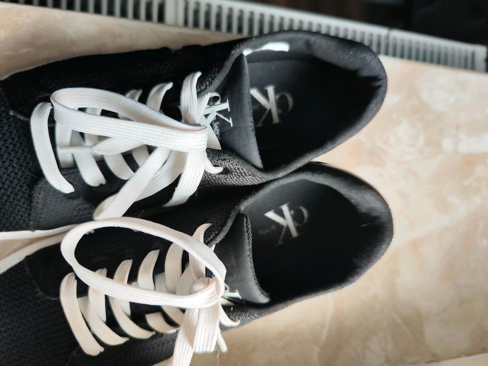 Calvin Klein Damenschuhe Sneaker gr 40 in Moers