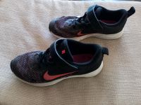 Nike Sportschuhe Gr. 32 Rheinland-Pfalz - Volkesfeld Vorschau