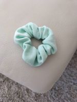 Haargummi Sprunchie Scrunchie Frottee türkis mint hellblau Pop 80 Baden-Württemberg - Schwieberdingen Vorschau