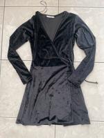 Samt Wickelkleid Köln - Kalk Vorschau