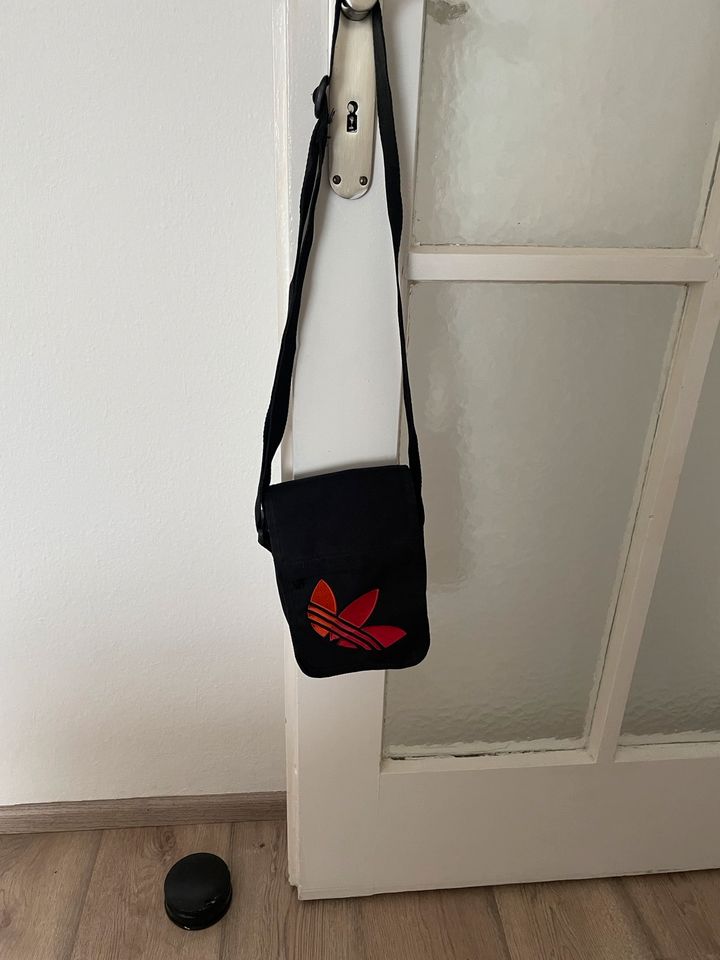 Adidas Tasche in Ingolstadt