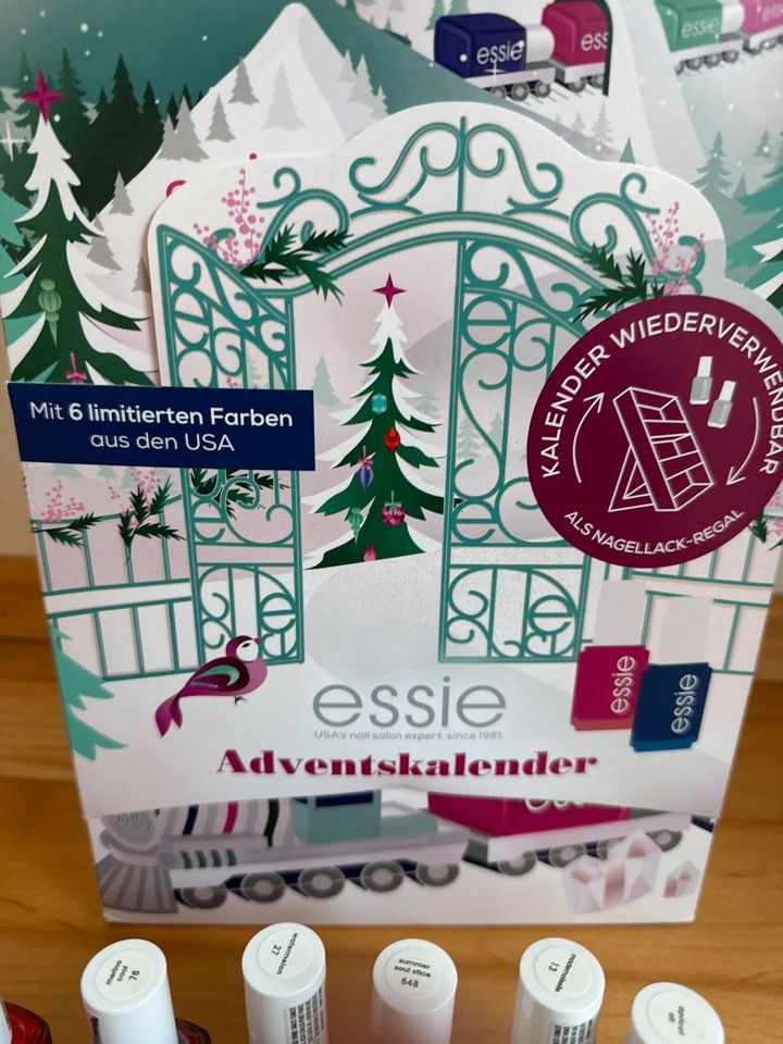 Essie Adventskalender Nagellack in Herne