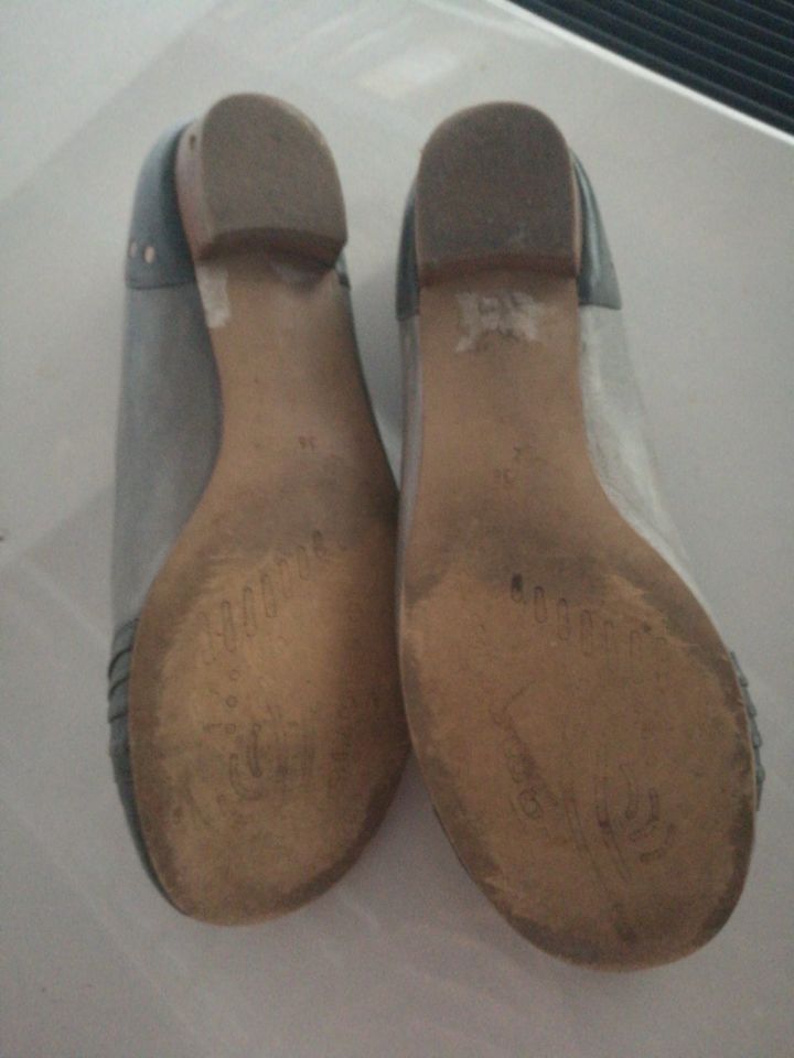 Tamaris Schuhe Groesse 38 in Guxhagen