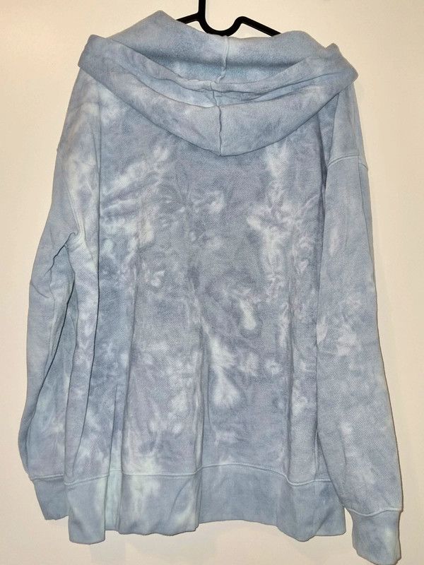 Victorias Secret-Fleece Hoodie-Dahlia-Batik blau-M 38/40-NEU in Dinslaken