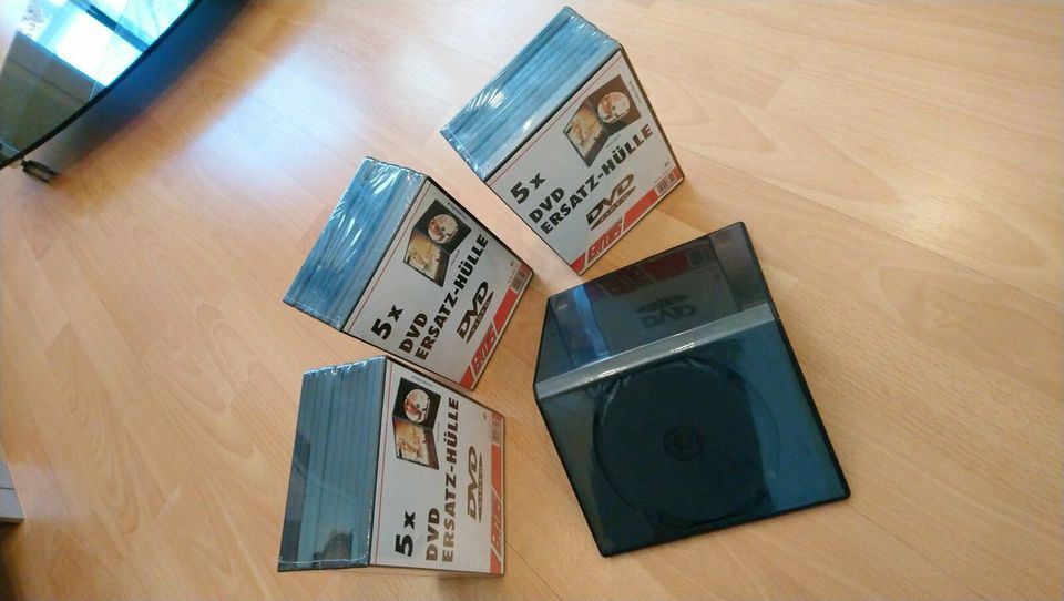 DVD-Leerhüllen schwarz 16 Stück in Bottrop