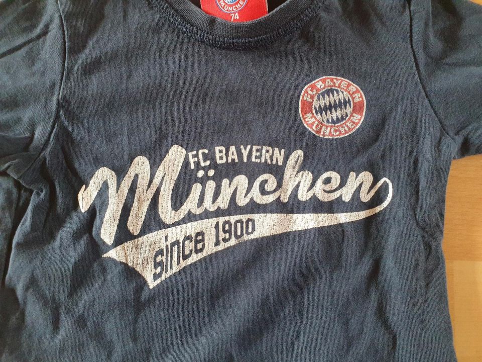 Baby T-Shirt Shirt FC Bayern München Größe 74 Junge blau in Pfronten