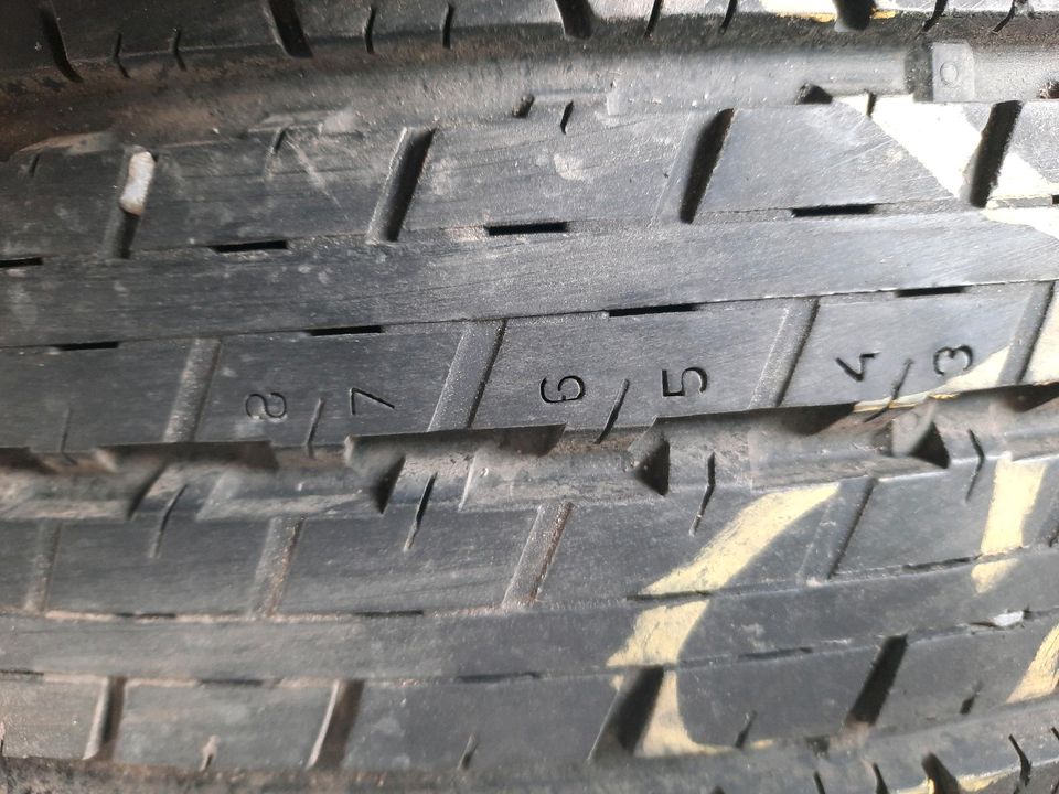 Mercedes Sprinter Reifen gebraucht, 235/65R16C  121/119R in Gelenau