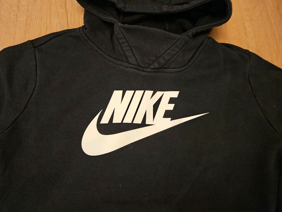 Nike Hoodie Kinder Kapuzenpulli in Gr. 146 - 156 in Frankfurt am Main