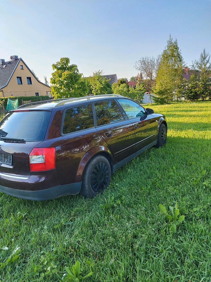 Audi a4 avant in Schloßvippach