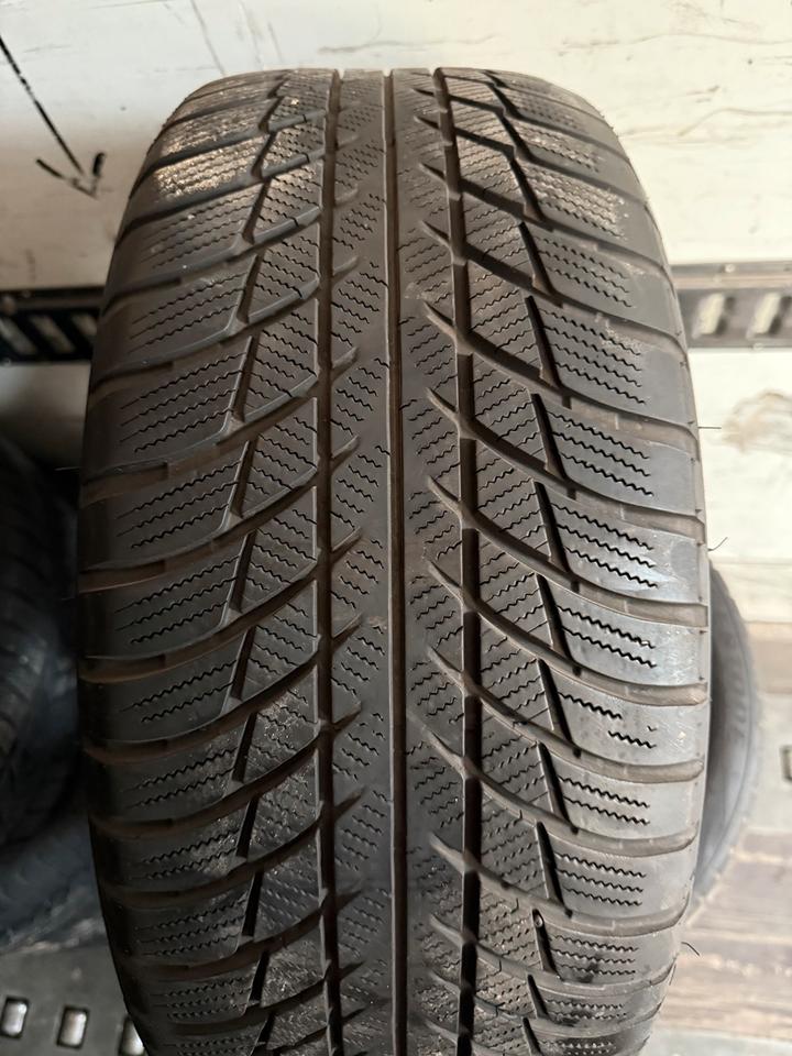 4x Winterreifen 225/50 R17 / orig. BMW 3er F30,F31 4er F32,F33 in Edingen-Neckarhausen