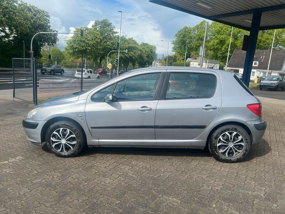 Peugeot 307 Grand Filou 1.6 16v TÜV NEU Klima Anhängerkupplung in Kiel
