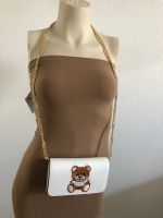 Love Moschino Teddy Leder Umhängetasche  in weiss Neu Nordrhein-Westfalen - Lennestadt Vorschau