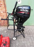 SUZUKI  Außenbord Motor 25 PS Motor mit Ständer + 2 Kanistern Wandsbek - Hamburg Volksdorf Vorschau