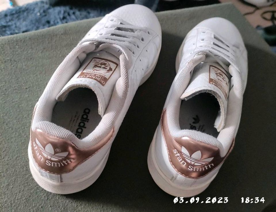 Adidas tennis shoes kl sales