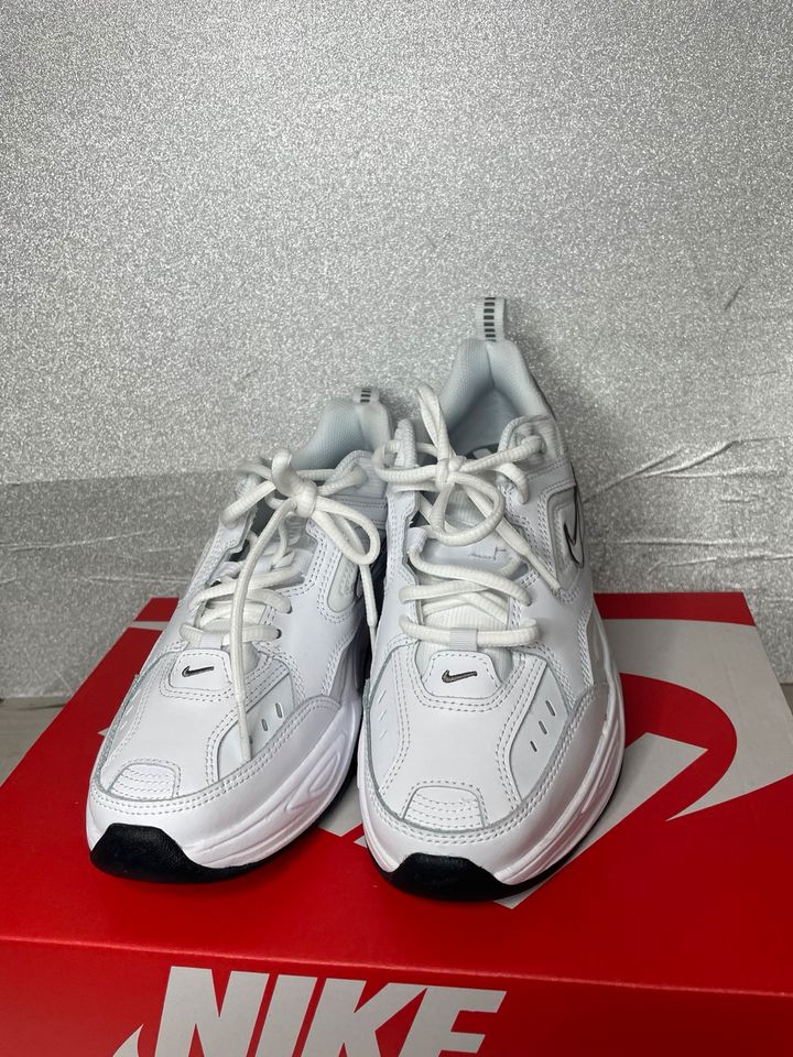 Nike M2K Tekno weiss gr 39 neu Damen Schuhe in Augsburg