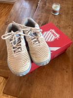 Tennis Schuhe K-Swiss Gr 39 Berlin - Karlshorst Vorschau
