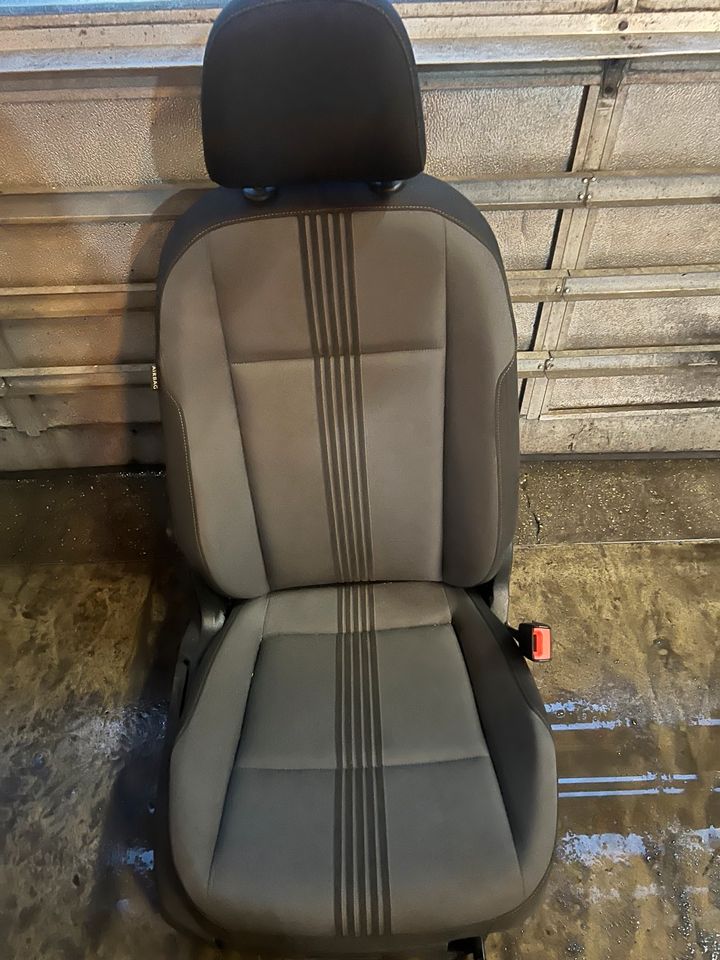 original Beifahrersitz Sitz rechts mit Sitzheizung ohne Zubehör VW Golf 7  VII 5G