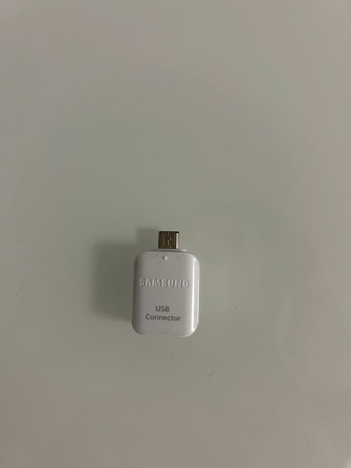 Micro USB Connector Adapter in Köln