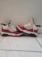 Sehr schöne Nike Jordan Berlin - Hohenschönhausen Vorschau