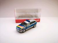 Herpa 940351 VW Passat Variant Polizei Lübeck Regenbogen 1:87 H0 Bayern - Bergrheinfeld Vorschau