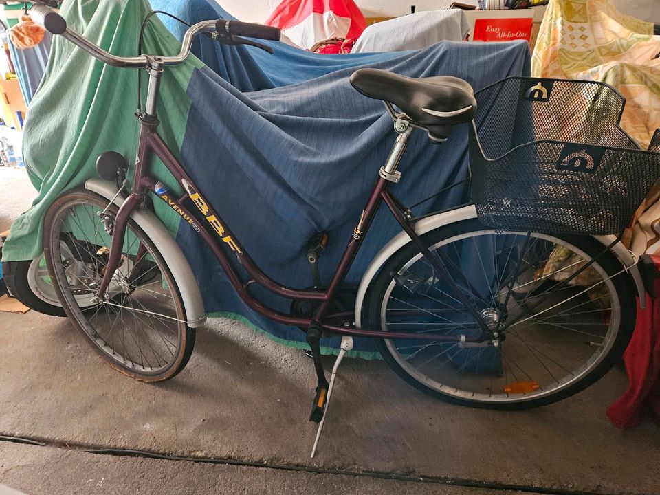 3 Fahrräder als Paket abzugeben - 28Zoll und 26 Zoll - im Auftrag in Schwedt (Oder)