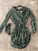 Kleid für Damen in 34 Brandenburg - Senftenberg Vorschau