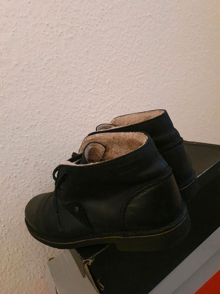 Clarks Herren Schuhe gefüttert 7.5 in Berlin