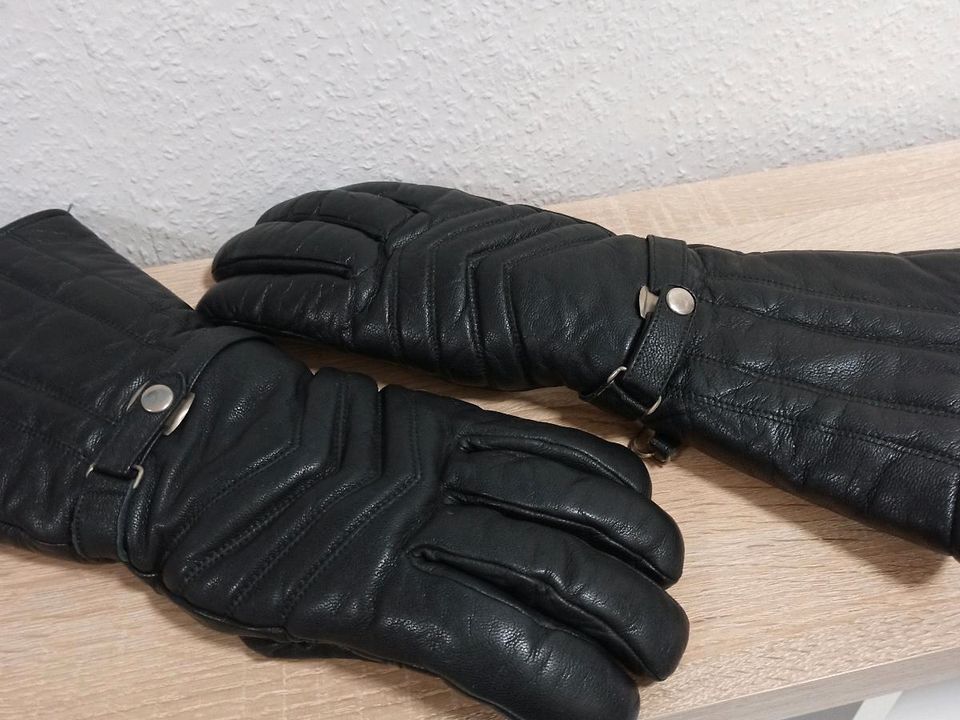 Motorradstiefel mit Handschuhen Größe 41 Leder in Stuttgart