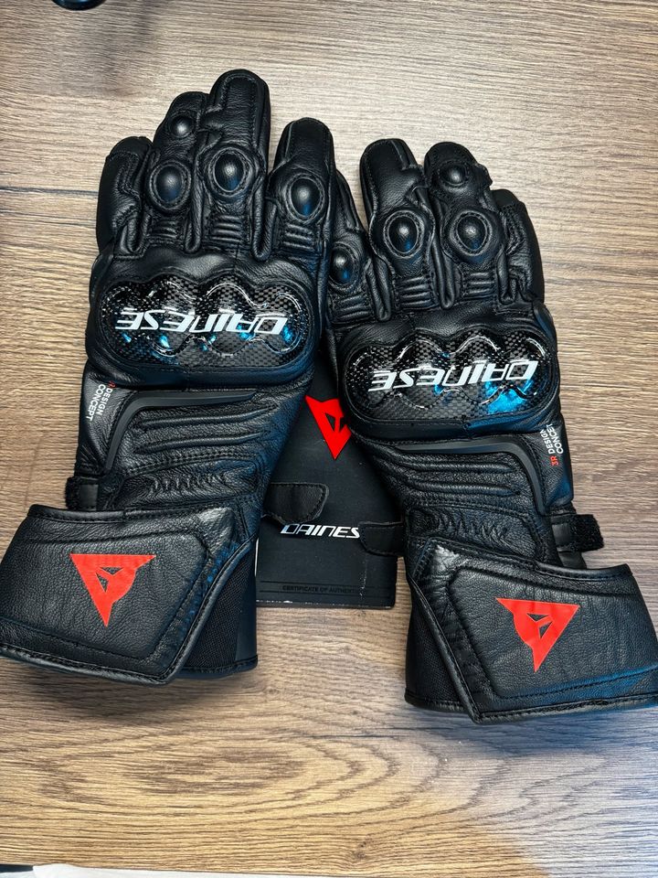 Dainese Carbon 4 Long Handschuhe Gr. XL in Burgdorf