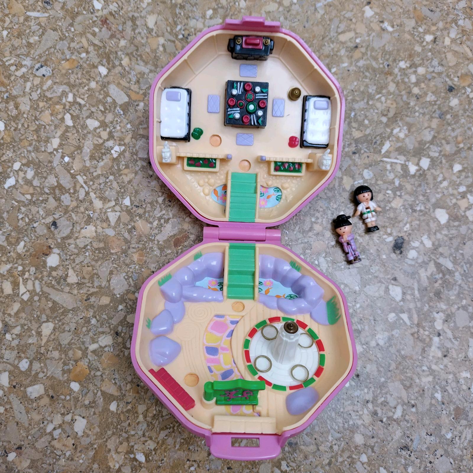 Polly Pocket Mini 1990 Suki s Japanese Tea House Dose Komplett in Neuhausen Nymphenburg Neuhausen Barbie Spielzeug gebraucht kaufen kleinanzeigen