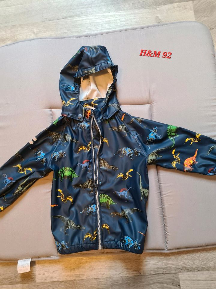 Jacke Regenjacke Gr. 92 H&M in Pritzwalk