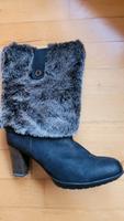 Extravaganter Stiefel mit Kunstfell Niedersachsen - Celle Vorschau