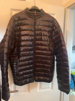 Gefütterte Puffer-Jacke schwarz glänzend im Colmar Stil Gr. XL Nordrhein-Westfalen - Paderborn Vorschau