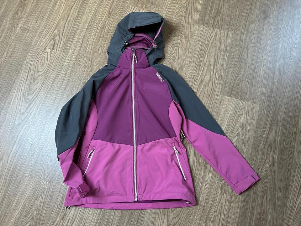 ⭐️ TOP Frühling Softshelljacke Regatta Größe 42 ⭐️ in Emden