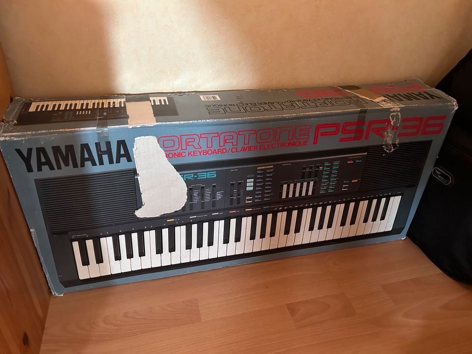 Yamaha Keyboard PSR 36 in Kellinghusen