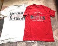 2 Herren T-Shirrs Shirts Kurzarm Gr. S Mustang rot weiß Top Sachsen - Chemnitz Vorschau