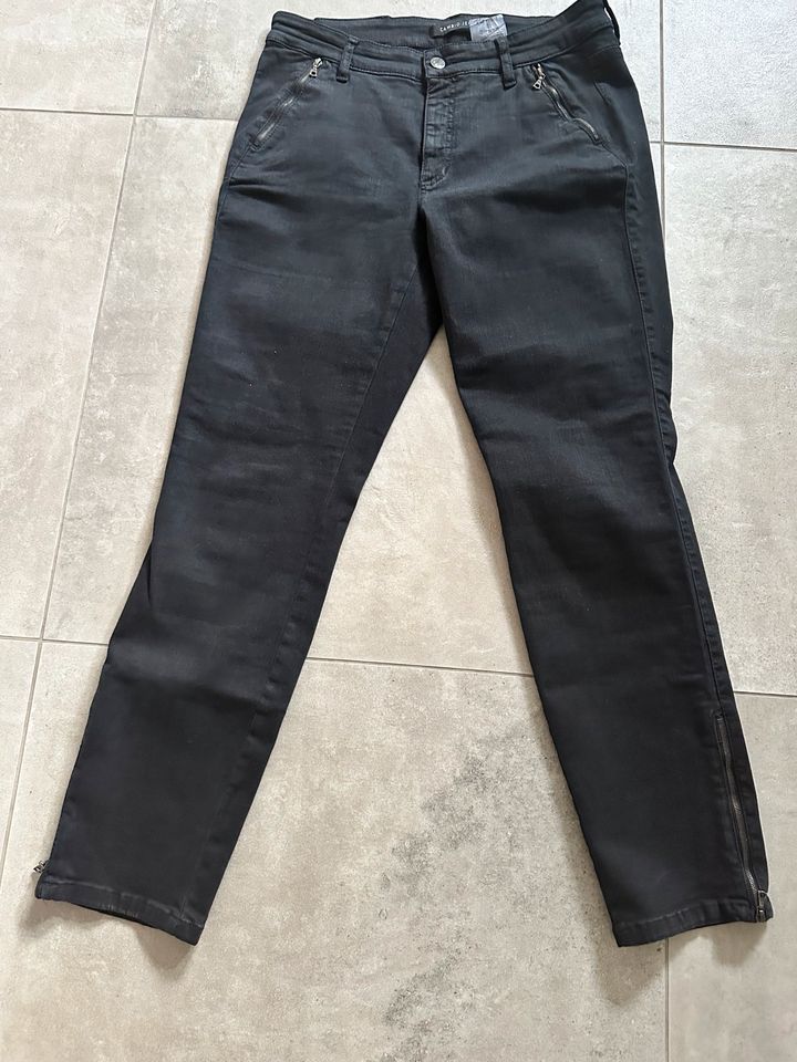 Cambio Jeans, schwarz, Größe 42, neuwertig in Düsseldorf