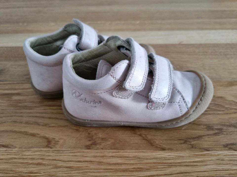 Naturino Baby Kinder Schuhe Gr. 23 Leder Rose Rosa Lauflernschuhe in  Nordrhein-Westfalen - Rheinbach | Gebrauchte Kinderschuhe Größe 23 kaufen |  eBay Kleinanzeigen ist jetzt Kleinanzeigen
