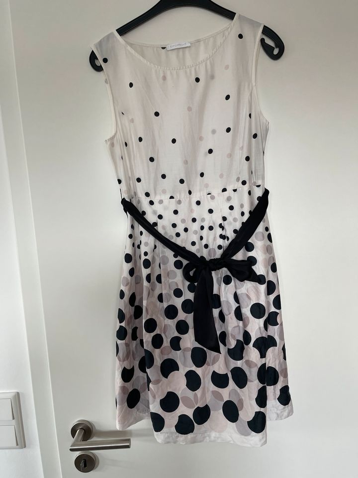 Sommerkleid Größe 36/38 in Mönchengladbach