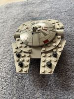 Lego Star Wars 4488 MINI Building Set „Millennium Falcon Hessen - Friedrichsdorf Vorschau