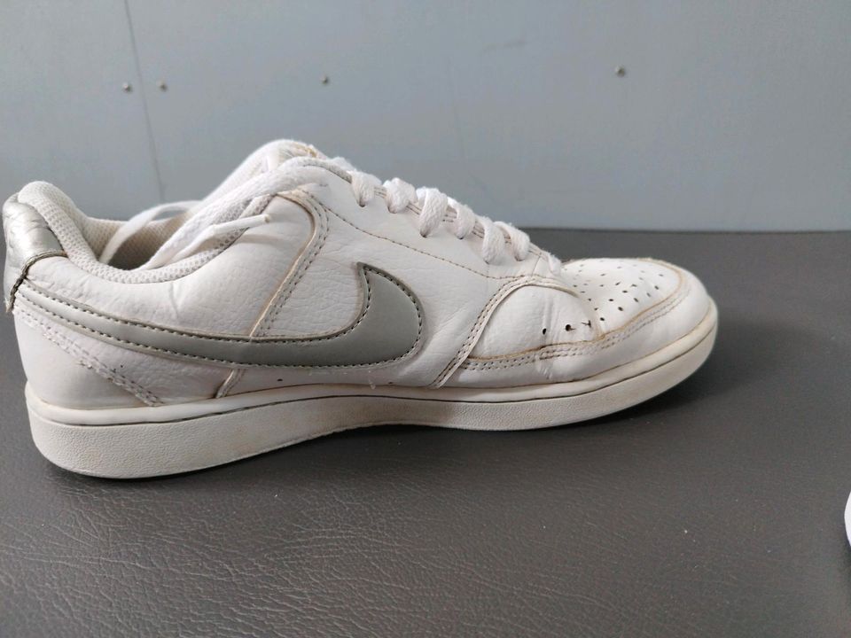 Nike Sneaker in Kaltenkirchen