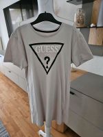 T-shirt von Guess Gr. 164-170 top Zustand Baden-Württemberg - Laupheim Vorschau