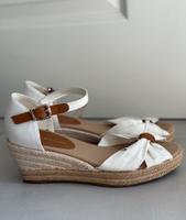 Tommy Hilfiger Damenschuhe Keilabsatz Gr. 36 Baden-Württemberg - Neckarsulm Vorschau