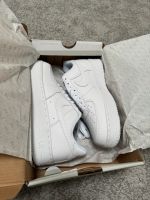 Neu Nike Gr. 39 38.5 Air Force 1 AF1 Weiß Sneaker Hessen - Bad Soden am Taunus Vorschau