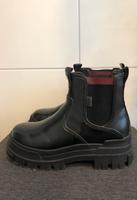 Buffalo Plateau Chelsea Boots Gr 40 Nordrhein-Westfalen - Langenfeld Vorschau