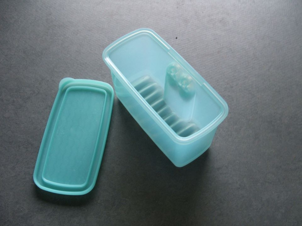 verschiedene Tupperware Artikel in Neunkirchen-Seelscheid