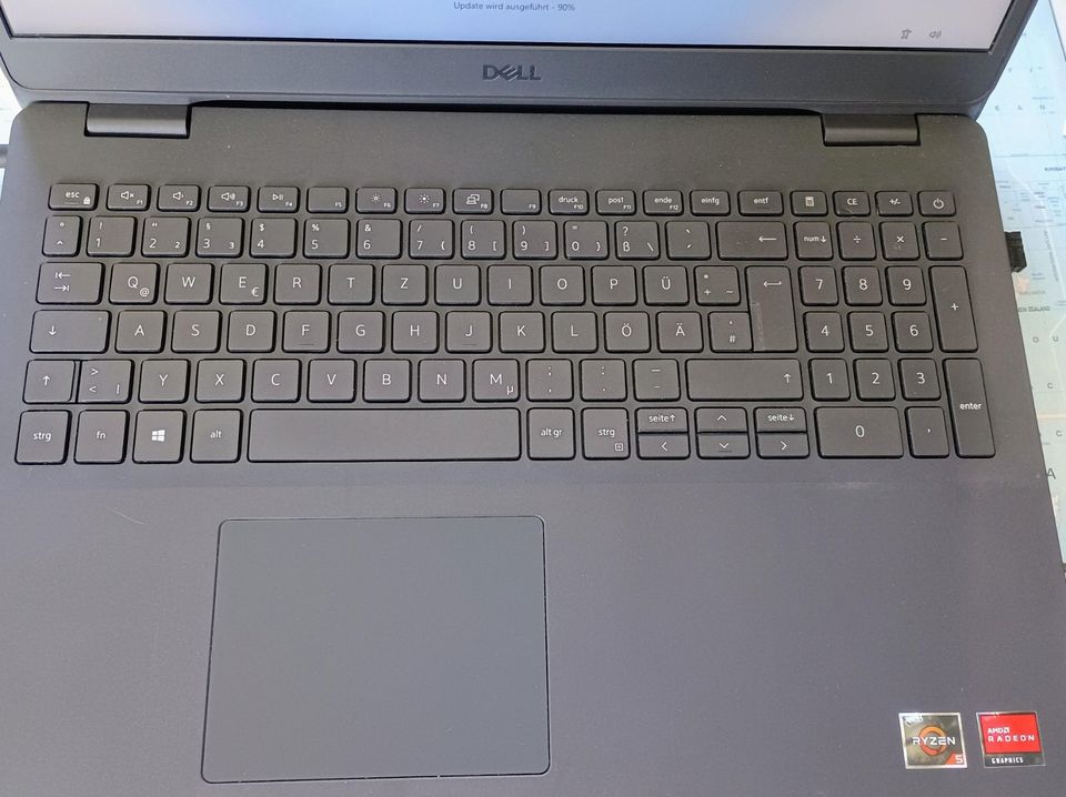 DELL Inspiron 15 3505 R5/8/512/W10H in Meißen