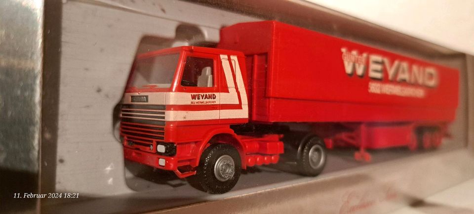 Herpa 1.87 Scania 142 V8 Planensattelzug Günter Weyand Wermelskir in Heiden