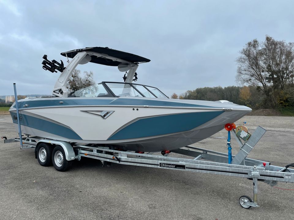 TIGÉ Z3 Wakesurf Boot, ähnl. Mastercraft, Malibu, NEU!! in Kressbronn am Bodensee